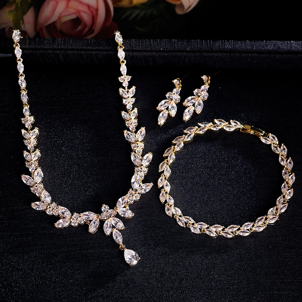 Luxury Brilliant Zirconia Leaf Necklace, Earrings, Rings, and Bracelets Set