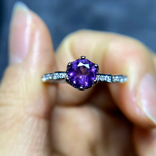 Healing crystal jewelry - Amethyst Ring