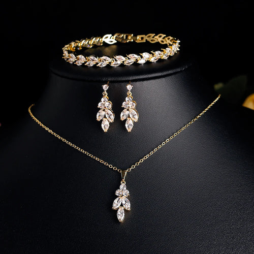 Luxury Brilliant Zirconia Leaf Necklace, Earrings, Rings, and Bracelets Set