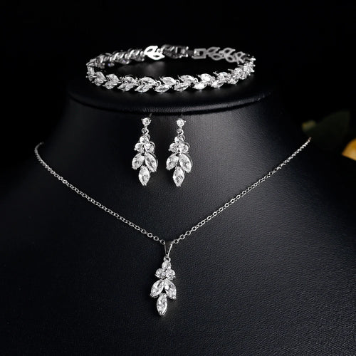 Luxury Brilliant Zirconia Leaf Necklace, Earrings, Rings, and Bracelets Set